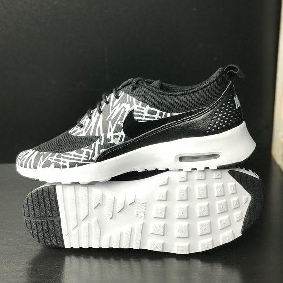 NWT Nike Air Max Thea Print Black/White WMNS - Picture 6 of 8